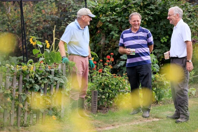 Find a community gardening group near you