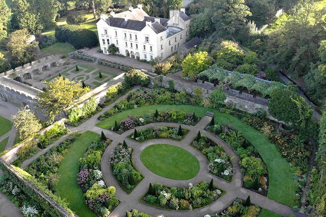 Discover all the RHS Partner Gardens