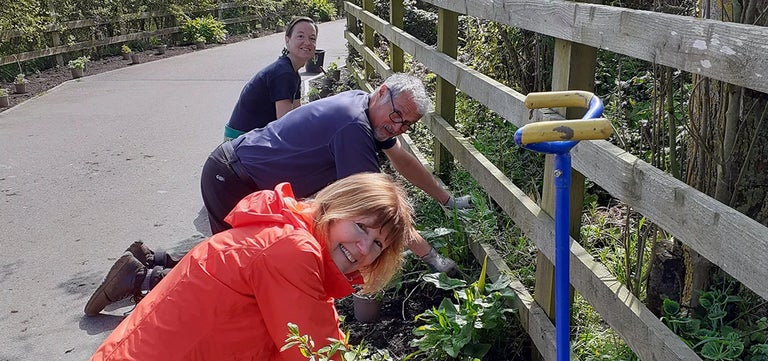 People come together to make town greener and more sustainable