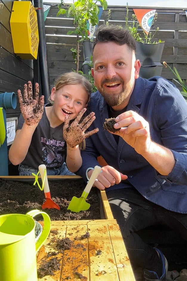 Skinny Jean Gardener and his daughter Olive