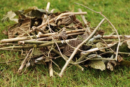 Woody waste: shredding and composting