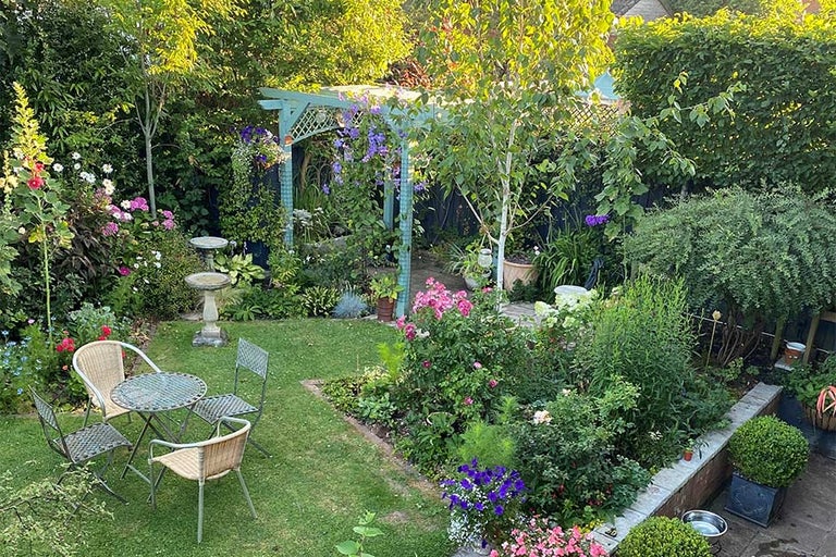 Explore other examples of wellbeing gardens