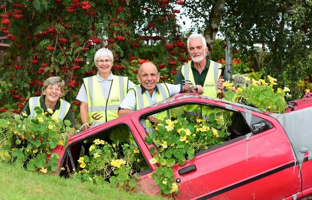 Why garden in your community