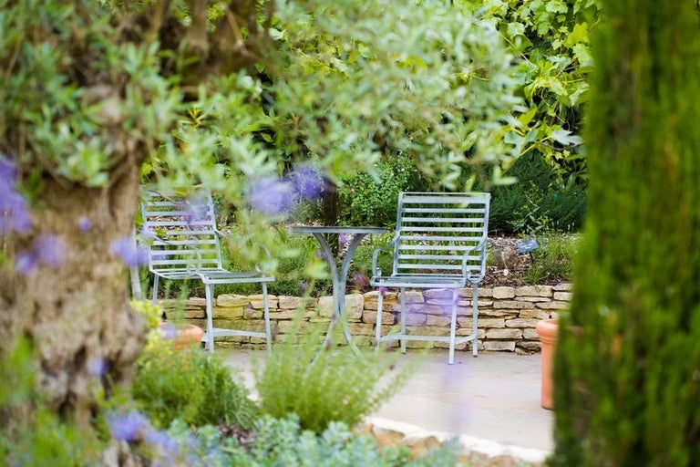 How to create a wellbeing garden