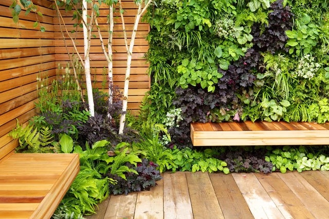 Sustainable materials for your garden